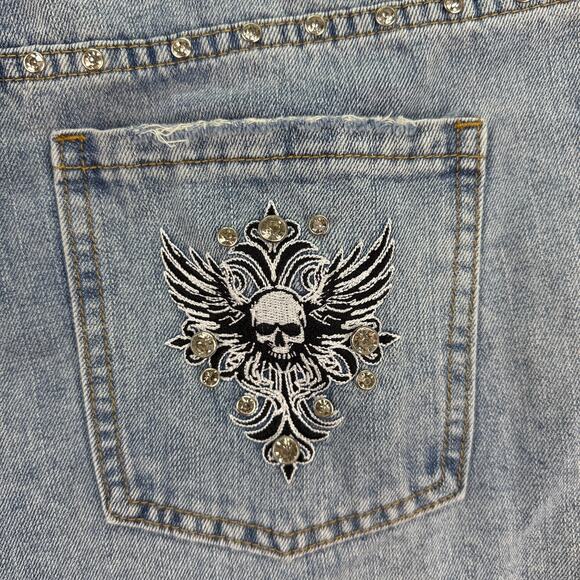 Hot Topic Blue Jean Shorts with Skull Embroidery - Picture 8 of 11